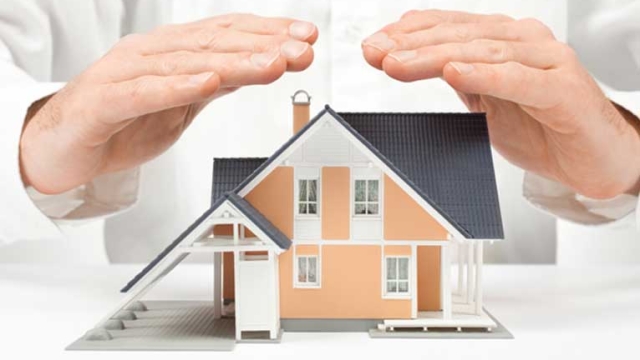 7 Essential Tips for Navigating Home Insurance Like a Pro